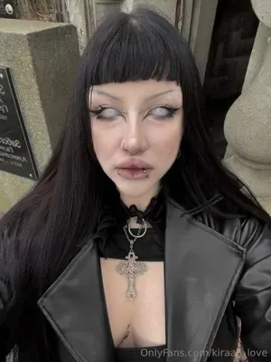 Kira Goth Girl OnlyFans