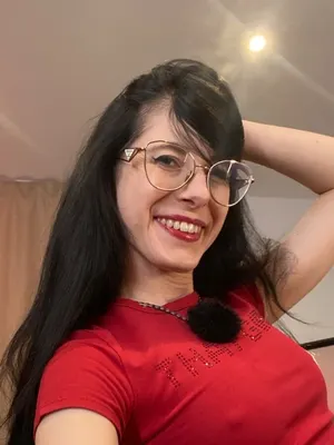 nikki_gia_official OnlyFans